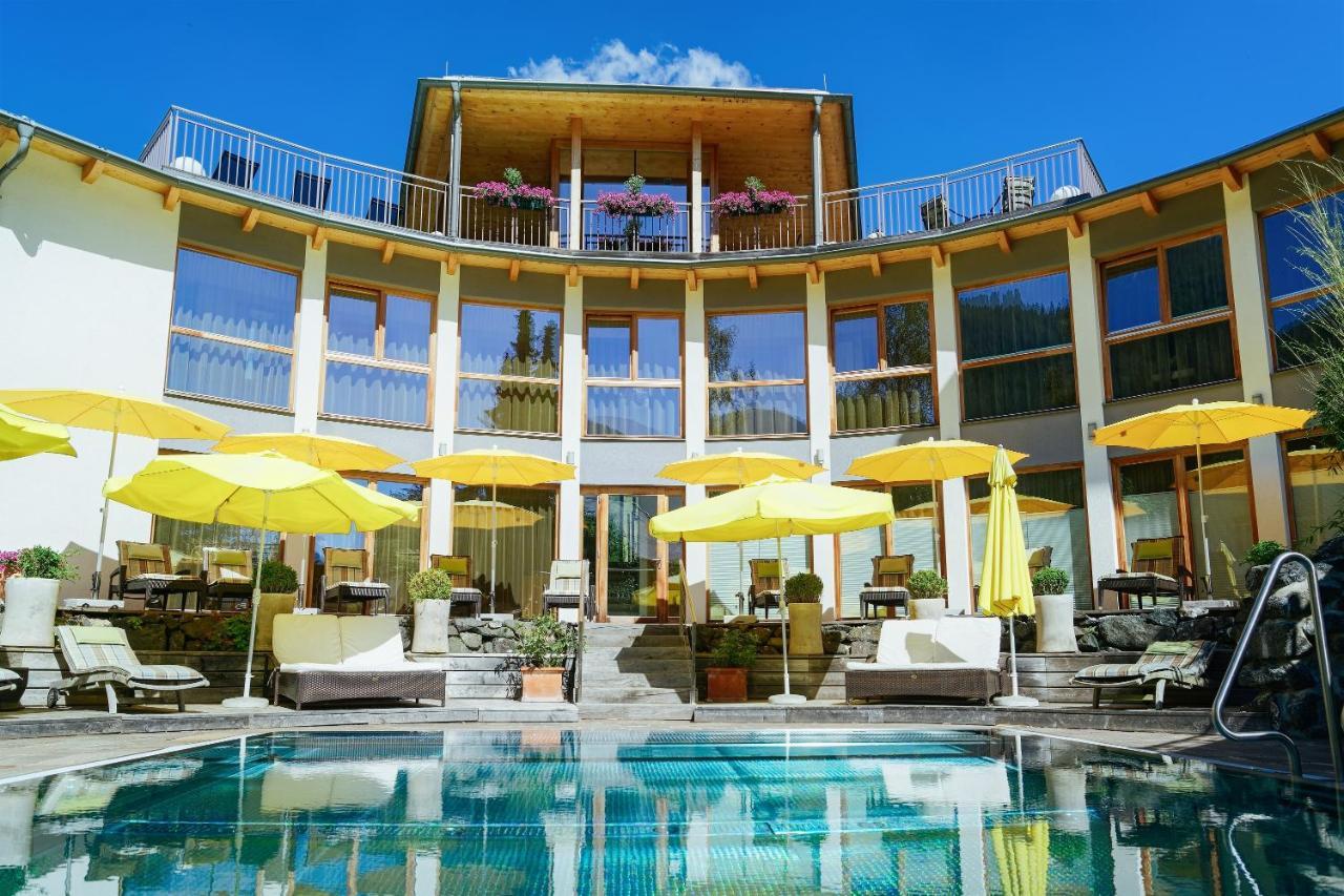 Naturhotel Ortners Eschenhof باد كلينكيرشهايم المظهر الخارجي الصورة