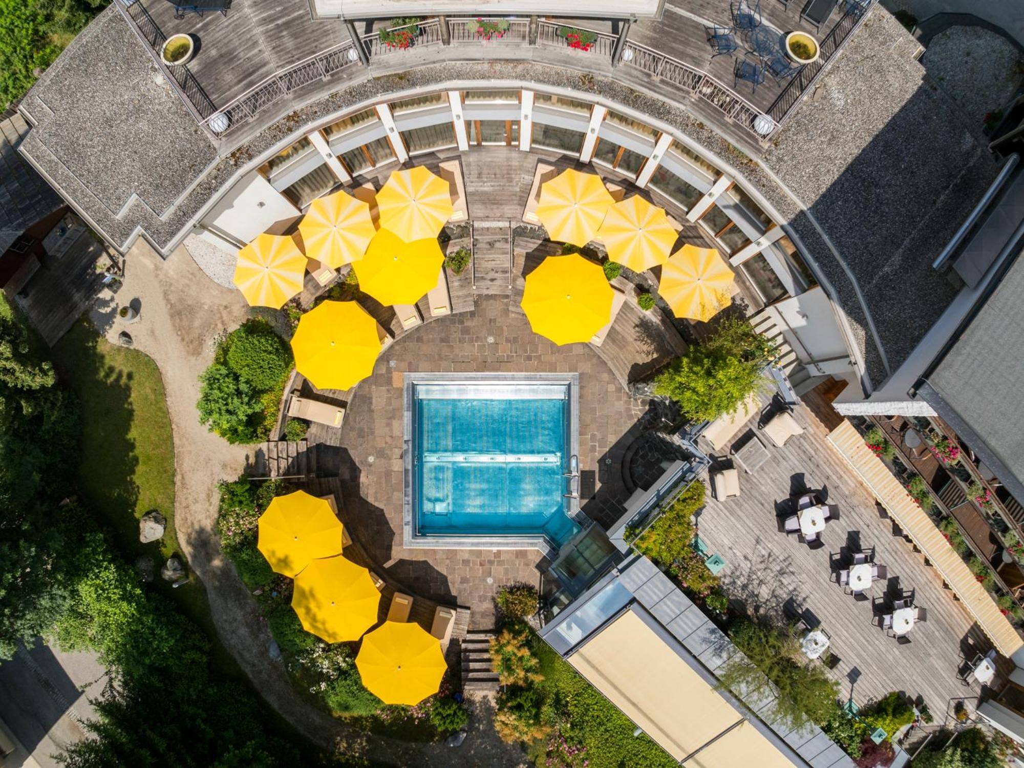 Naturhotel Ortners Eschenhof باد كلينكيرشهايم المظهر الخارجي الصورة