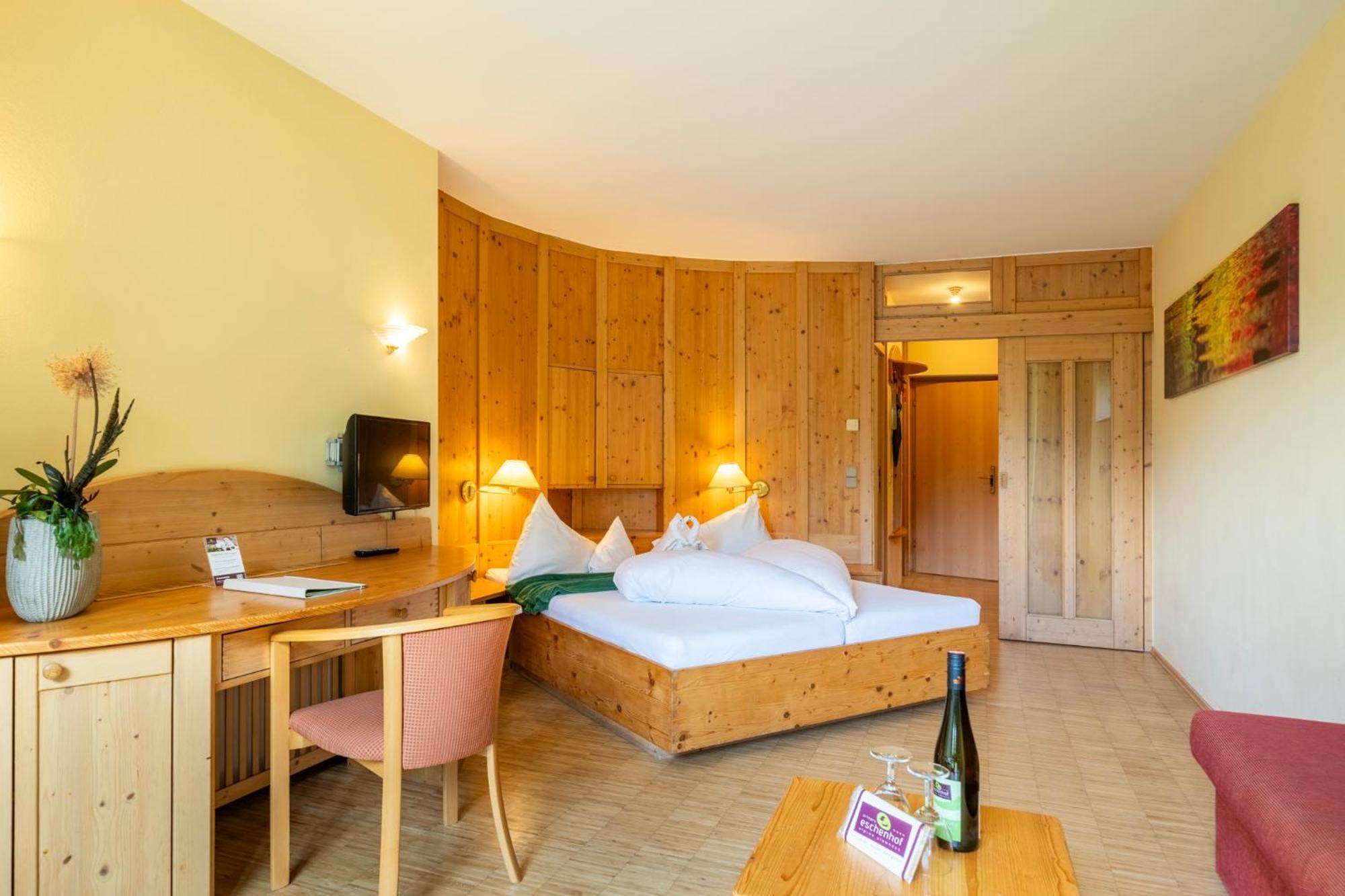 Naturhotel Ortners Eschenhof باد كلينكيرشهايم المظهر الخارجي الصورة