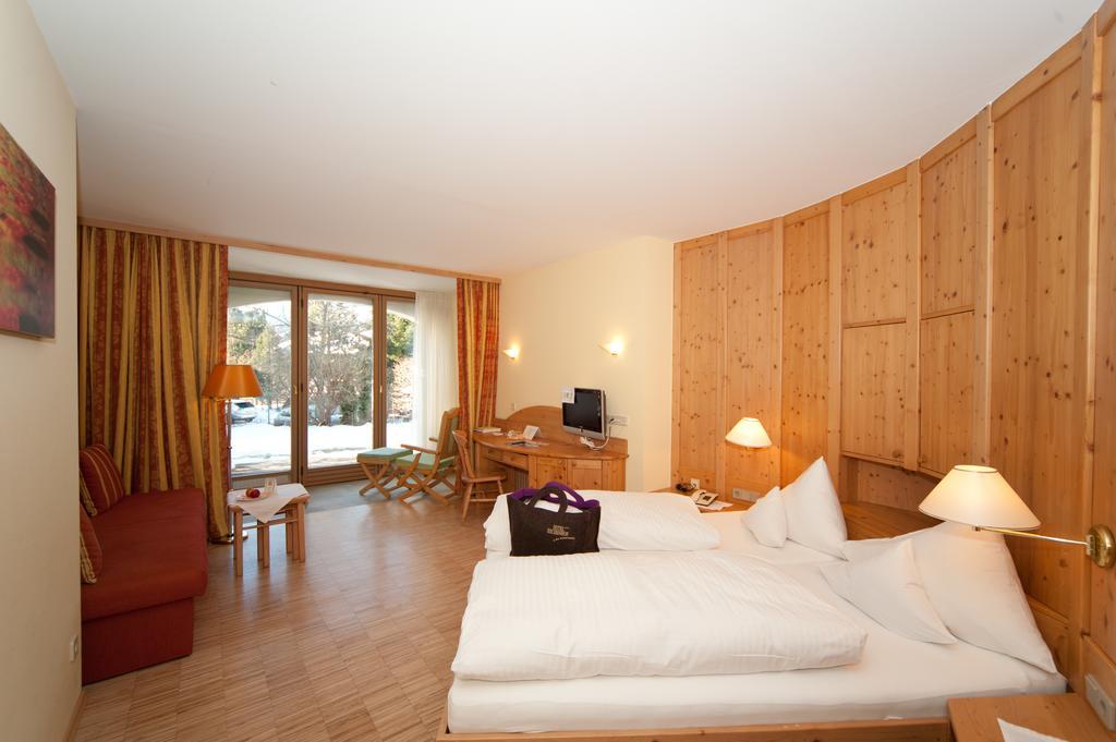 Naturhotel Ortners Eschenhof باد كلينكيرشهايم المظهر الخارجي الصورة